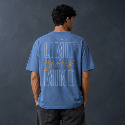 T-shirt Limit bleu avec inscription Your au dos
