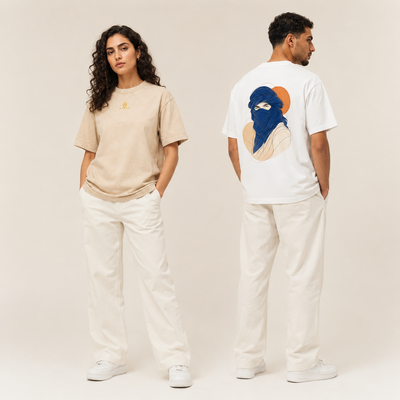 T-shirts Touareg écru et blanc présentés de face et de dos