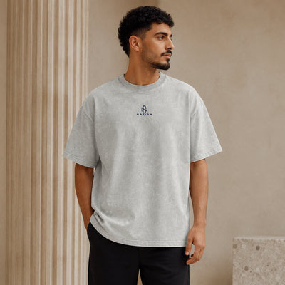 T-shirt Kabylie gris porté de face