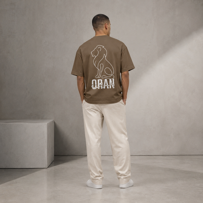 T-shirt Oran brun avec grand design lion imprimé au dos