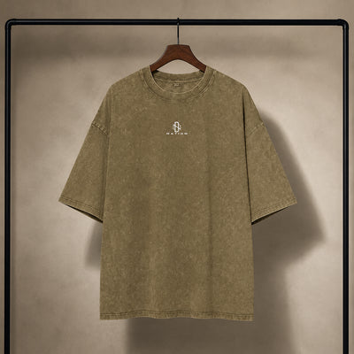 T-shirt Timimoun vert présenté sur cintre