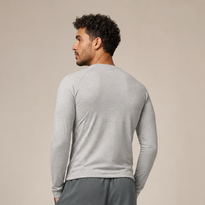 T-shirt Performance manches longues gris présenté de dos