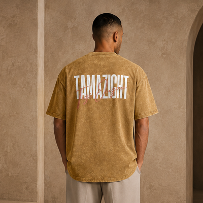 T-shirt Tamazight ocre avec design imprimé au dos