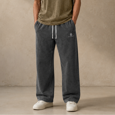 Pantalon Délavé anthracite à coupe large porté de face