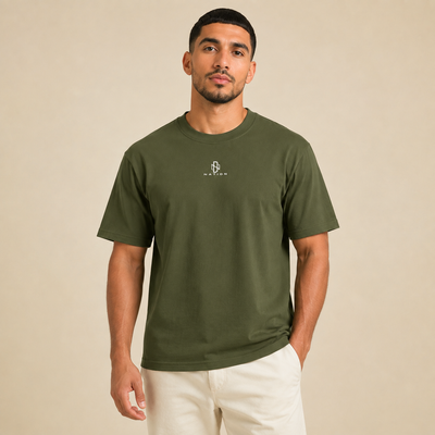 T-shirt Tassili Rupestre vert porté de face