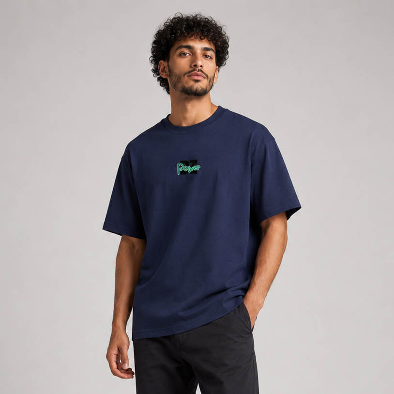 T-shirt DZ Power bleu marine porté de face