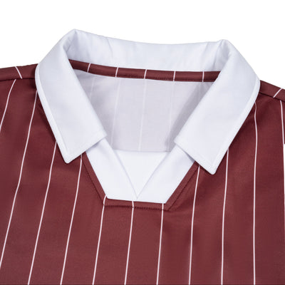 Gros plan du col polo blanc du maillot Djazaïr rayé bordeaux