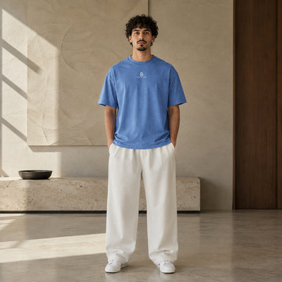 T-shirt Limit bleu porté de face