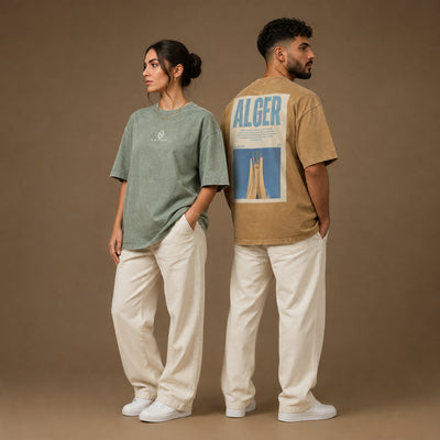 T-shirts Maqam Echahid vert et brun portés de face et de dos