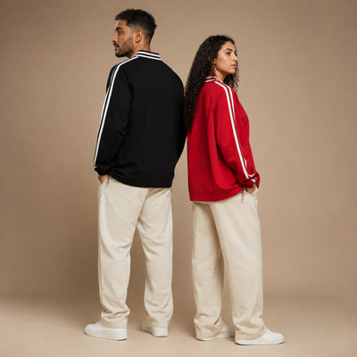 Sweats Fennec noir et rouge présentés de face et de dos