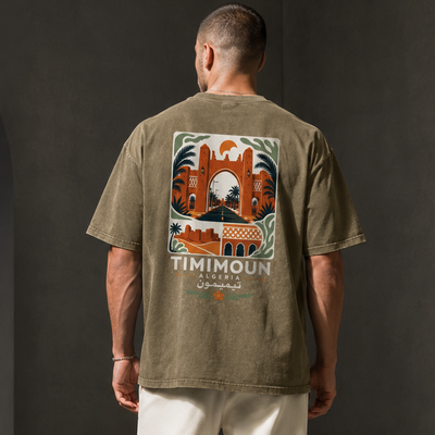 T-shirt Timimoun vert délavé avec illustration de Timimoun imprimée au dos